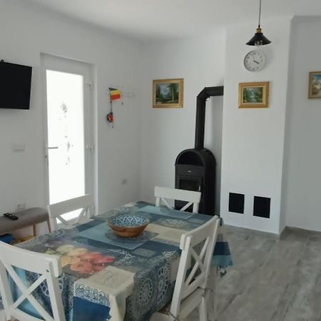Casaady Vila Targu Neamt Exterior foto